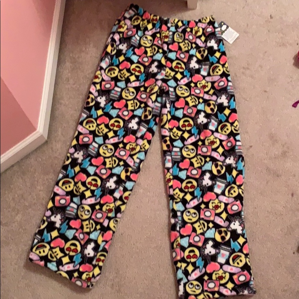 Emoji pj pants